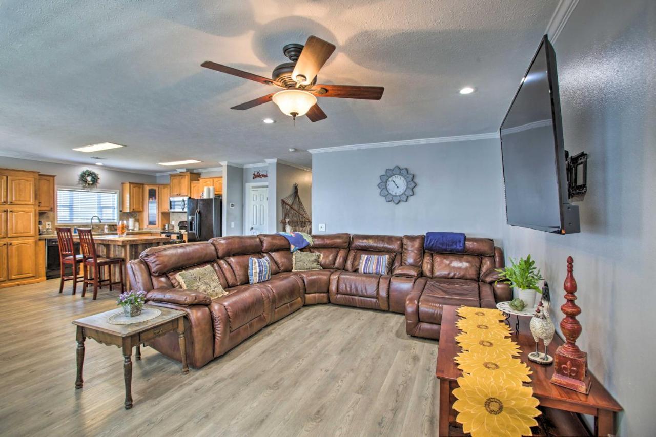 Waterfront New Orleans Home With Private Dock And Pier エクステリア 写真