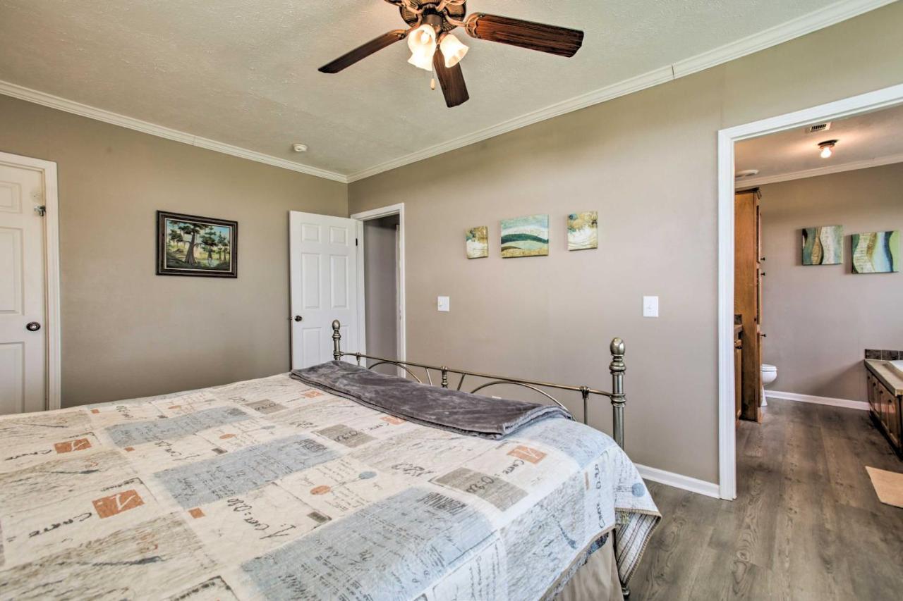 Waterfront New Orleans Home With Private Dock And Pier エクステリア 写真