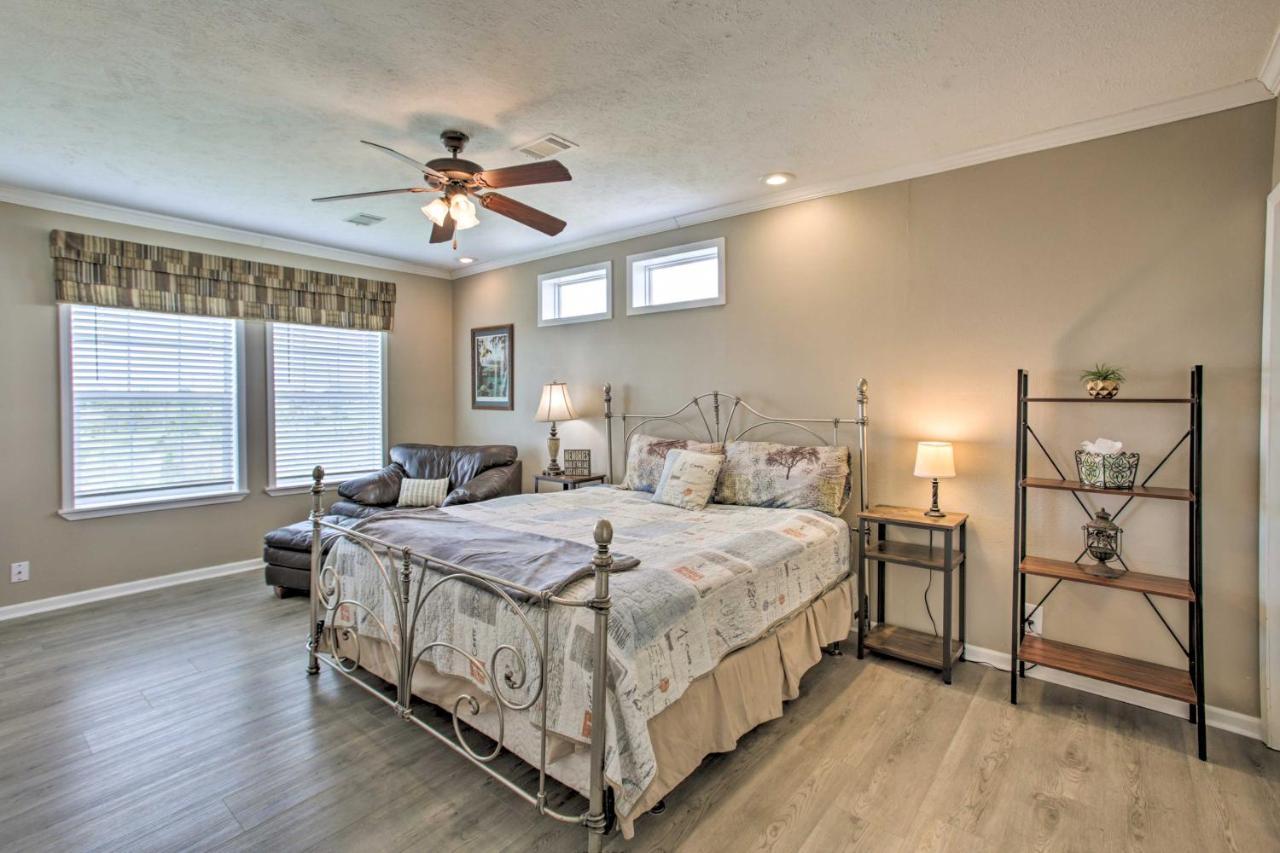 Waterfront New Orleans Home With Private Dock And Pier エクステリア 写真